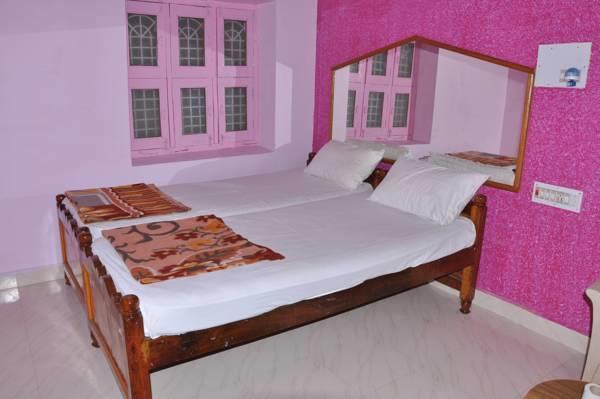 Manju Guest House Hampi Exterior photo
